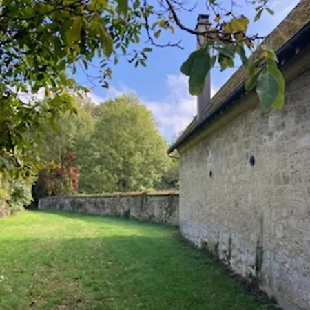 Maison Cosy Dans Village Historique Coucy-le-Château-Auffrique
