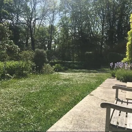 Maison Cosy Dans Village Historique 度假居 *