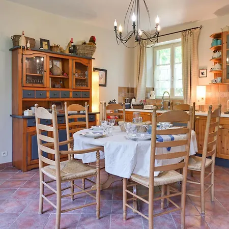 Maison Cosy Dans Village Historique